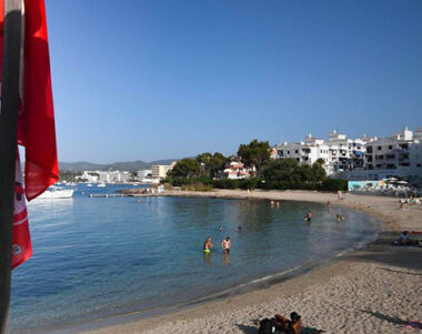 El agua de las playas de Ibiza es cada vez peor